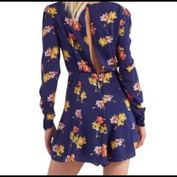 Urban outfitters Kimchi Blue Maddie Romoer - Picture 2 of 9